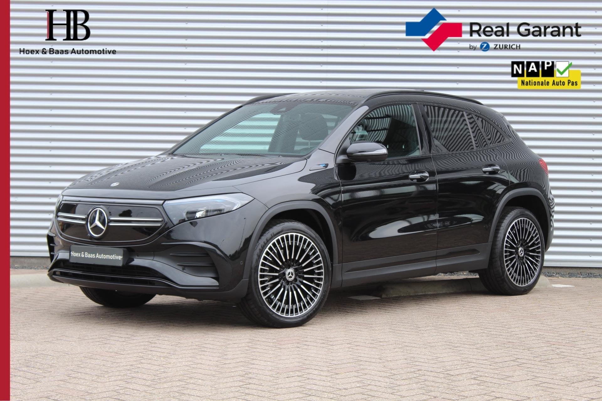 Mercedes EQA 250 AMG 67 kWh/Pano/20inch/360/sfeer/SOH 94,3%, 1940 kg, Gebruikt, 190 pk, Zwart