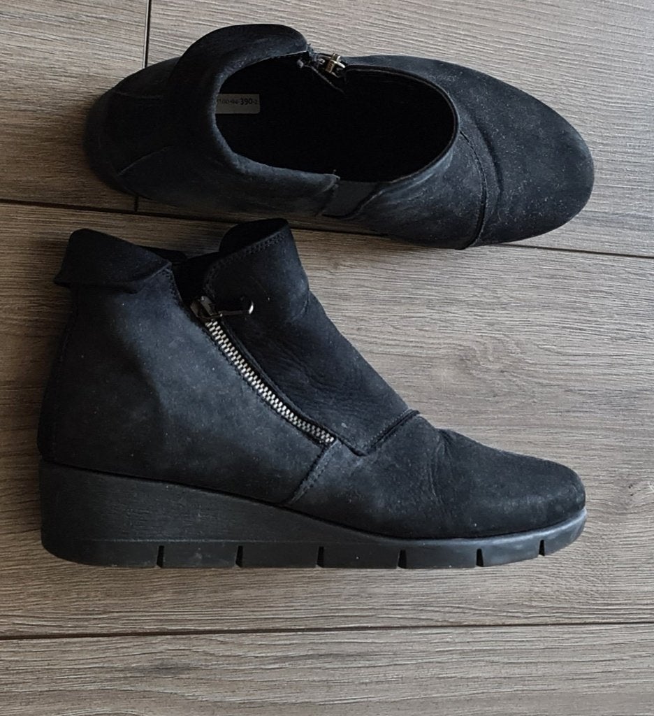 Leuke laarsjes/ schoenen Hush puppies, Zwart, Lage of Enkellaarzen, Ophalen of Verzenden, Gedragen