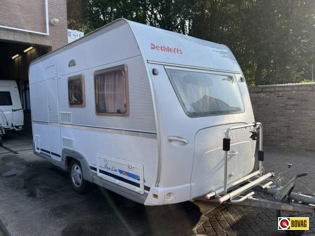 Dethleffs New Line 420 T, Bedrijf, Treinzit, 750 - 1000 kg, Kachel