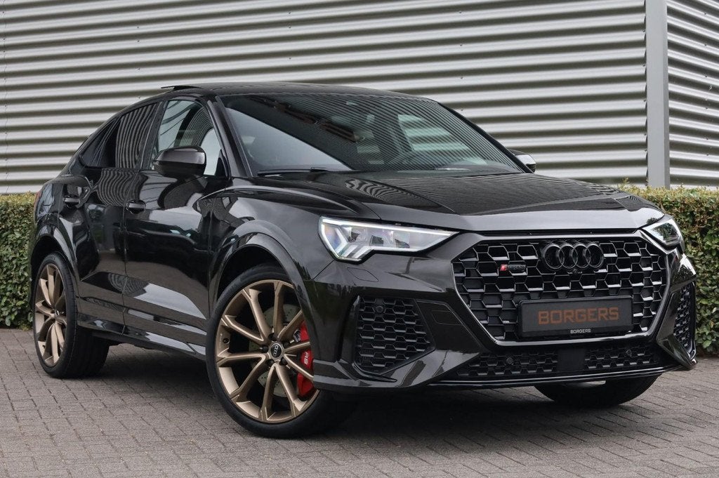 Audi RS Q3 Sportback 2.5 TFSI Exclusive l RS-design l Pano l, Auto's, Audi, Bedrijf, Te koop, RSQ3, 4x4, Airbags, Airconditioning