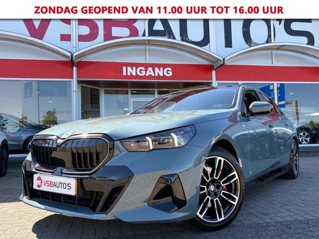 Bmw 5-SERIE 520I AUT. M SPORTPAKKET PRO PANO-DAK LEER HEAD-U, Auto's, BMW, Bedrijf, 5-Serie, ABS, Adaptive Cruise Control, Airbags