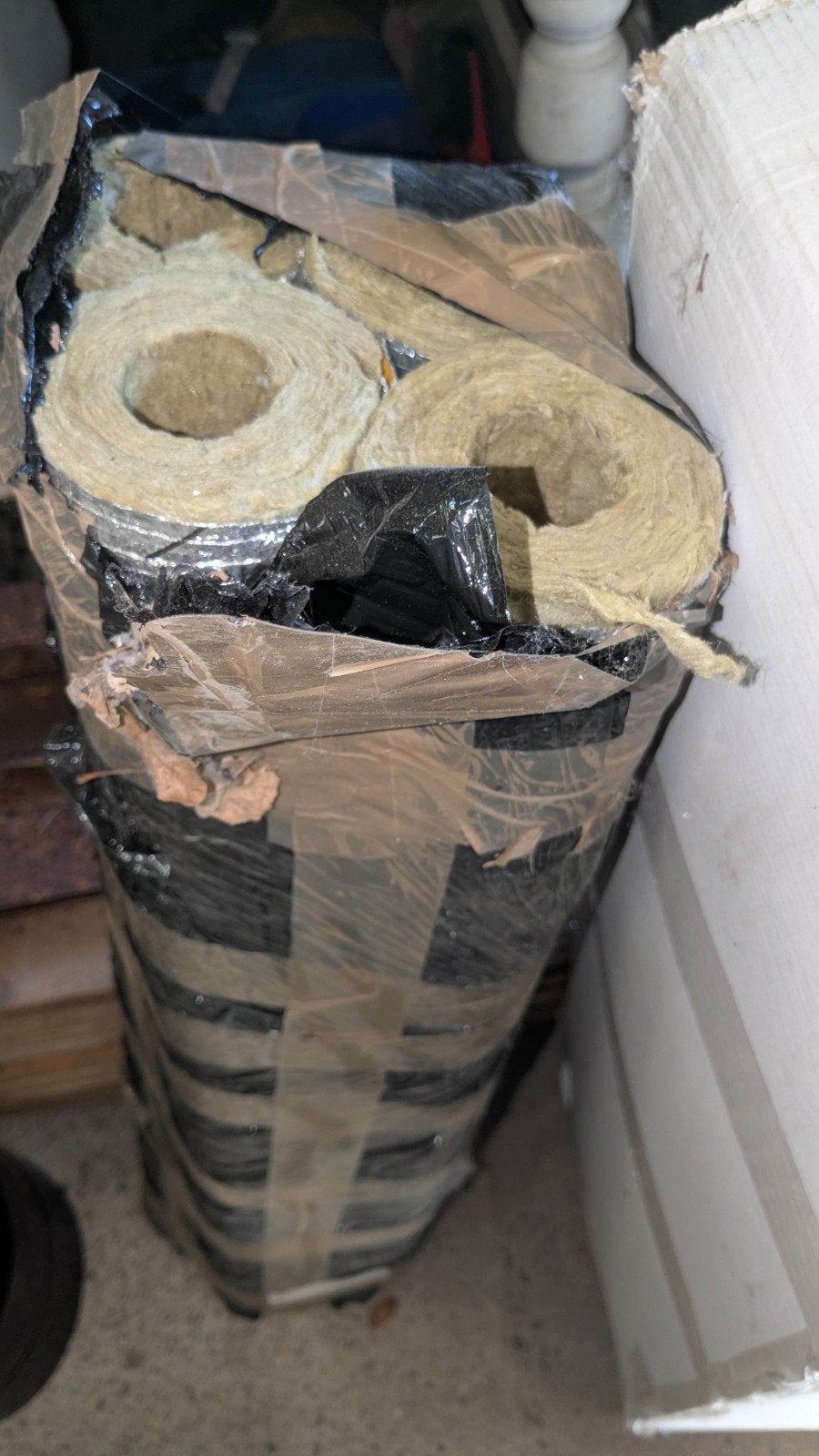 Steenwol isolatie rollen voor buizen 4x 1 meter 4cmx9cm, Ophalen, 10 tot 15 m², Vloerisolatie, Nieuw