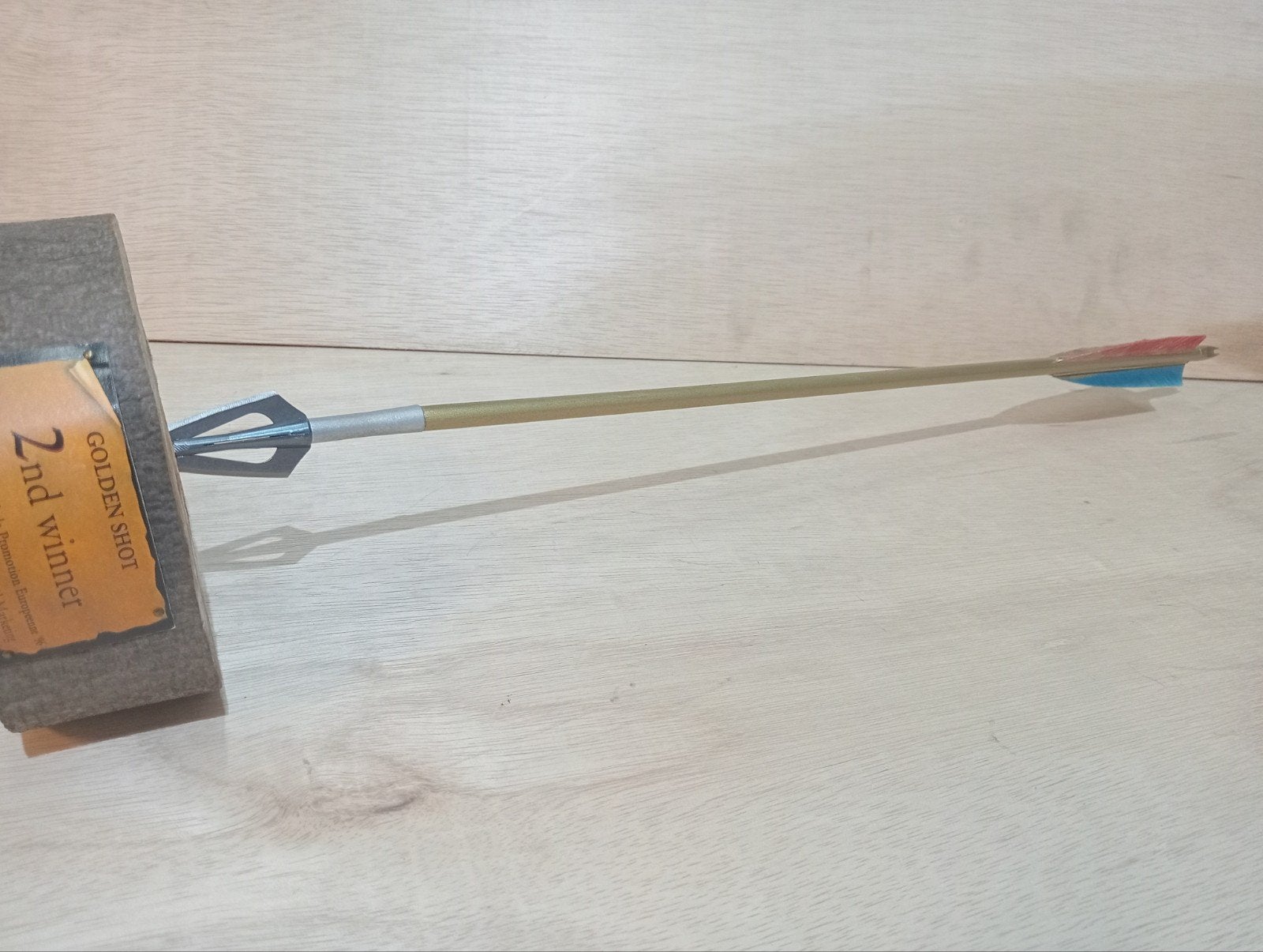 Originele trofee voor boogsport - Golden Shot 2nd winner, Sport en Fitness, Handboogschieten, Ophalen of Verzenden, Zo goed als nieuw