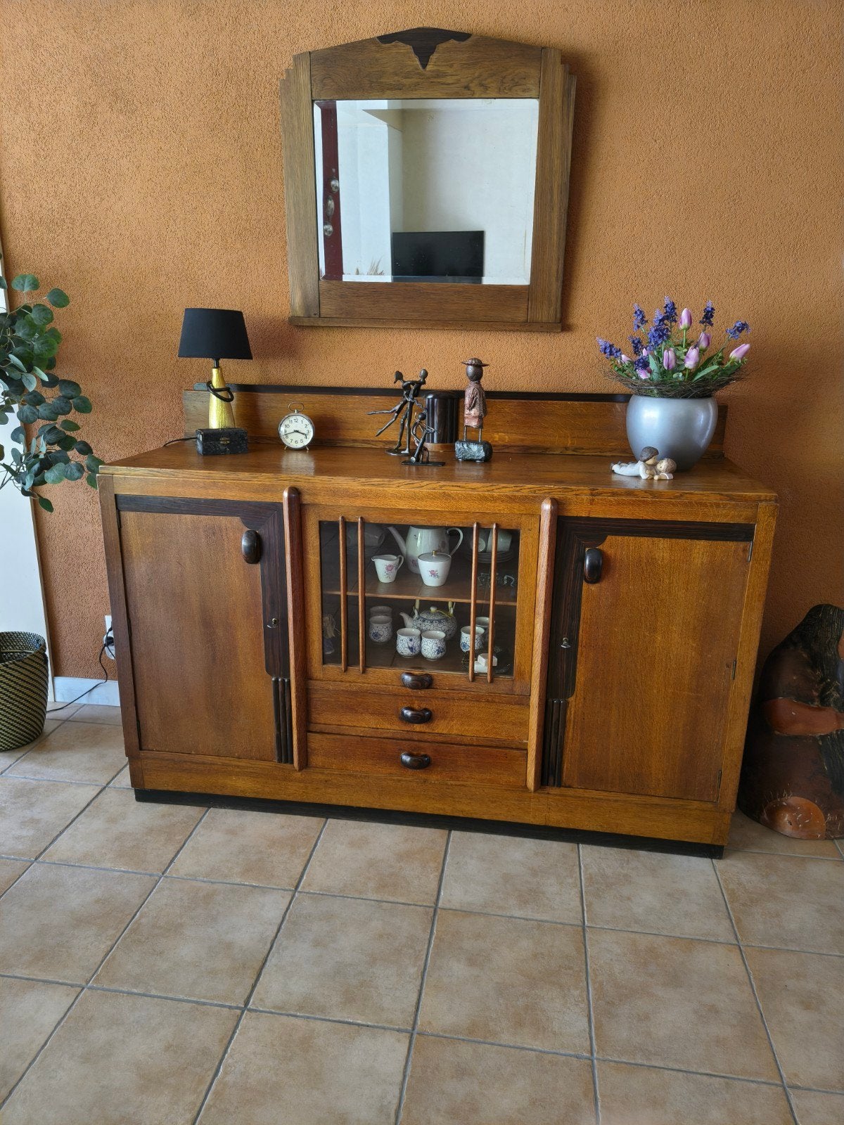 Dressoir Amsterdamse school, Ophalen, Gebruikt