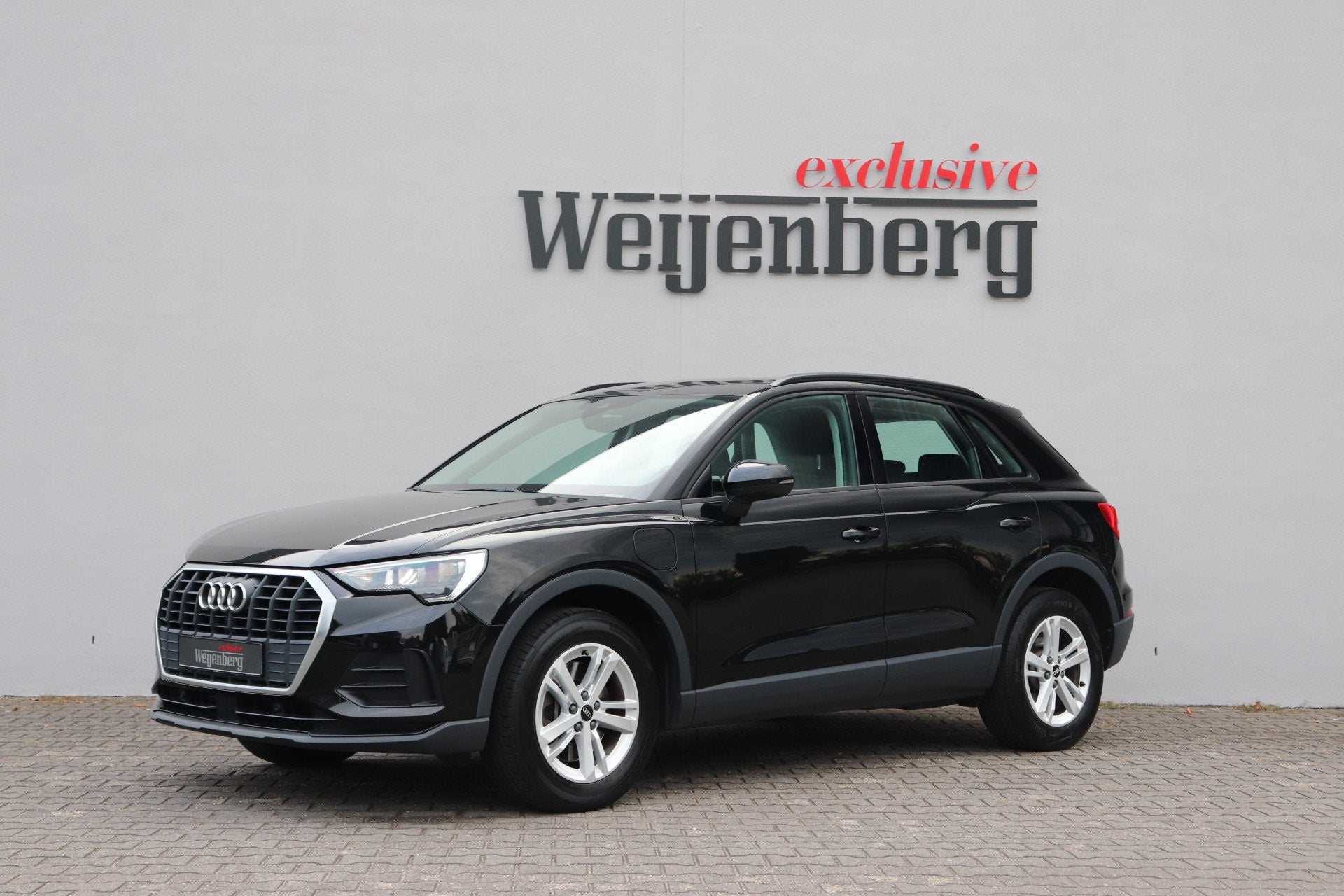 Audi Q3 45 TFSI e Hybride Leder Cruise Navi (bj 2021), Auto's, 12 maanden, Gebruikt, Zwart, Zwart