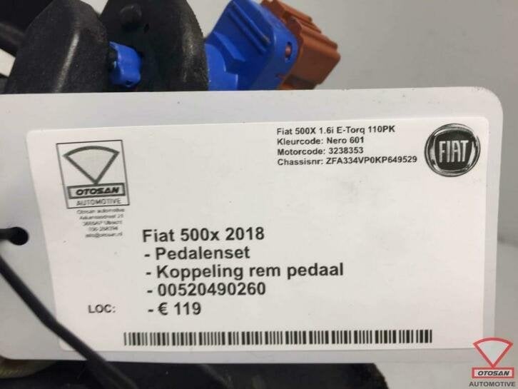 fiat 500x 2018 pedalenset koppeling rem pedaal 00520490260, Auto-onderdelen, Gebruikt, Stellantis Europe S.p.A., Ophalen of Verzenden