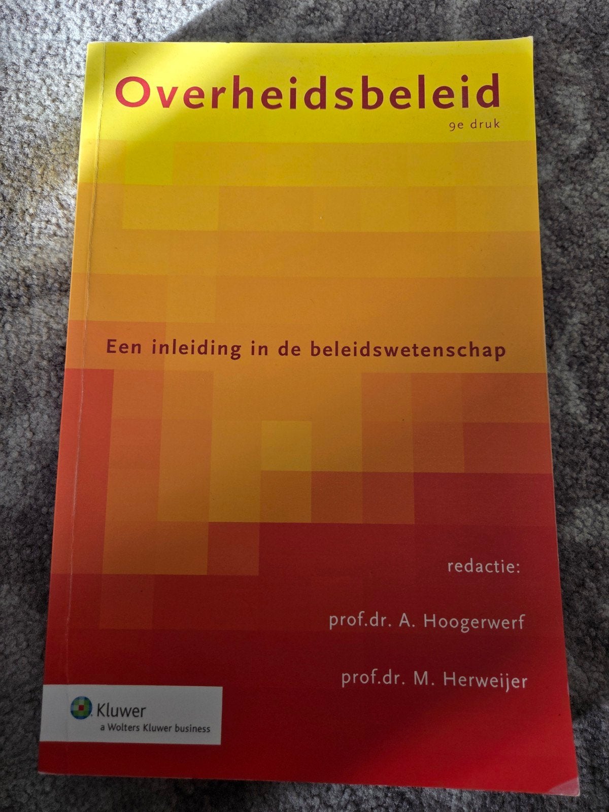 Overheidsbeleid 9e druk - Hoogerwerf & Herweijer, Gelezen, Ophalen of Verzenden, WO, A. Hoogerwerf & M. Herweijer