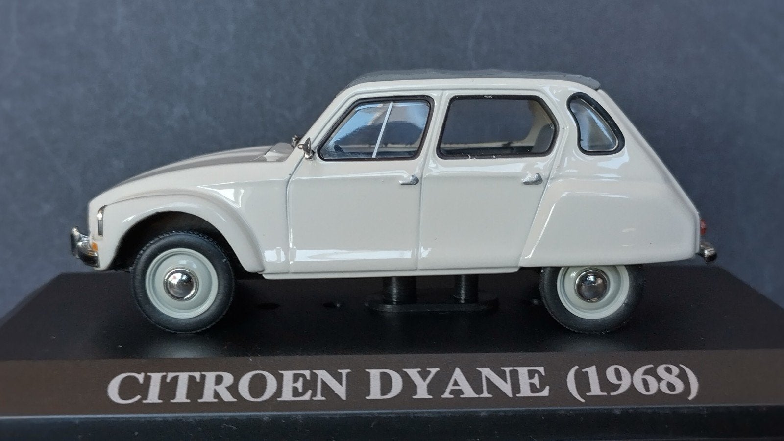 Citroen Dyane 1968 1:43 Altaya Ixo Pol, Hobby en Vrije tijd, Auto, Verzenden, ., Nieuw