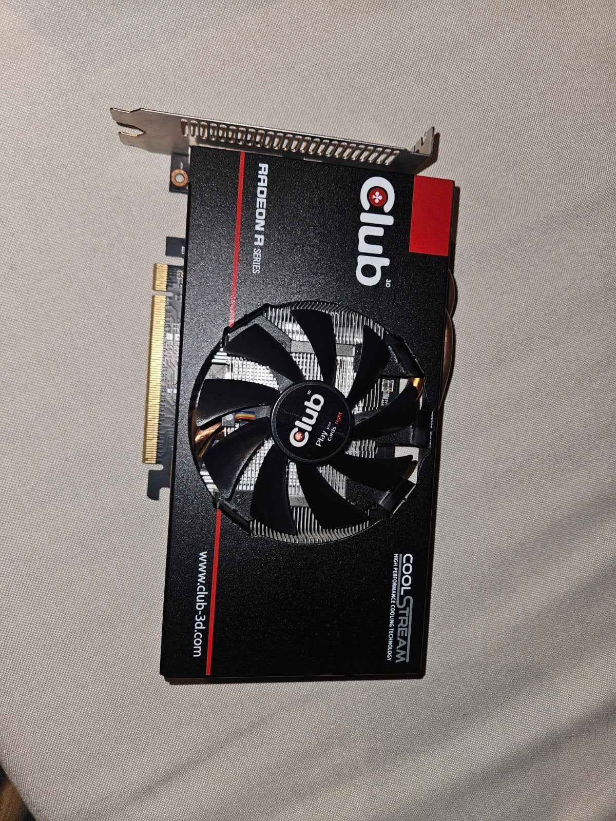 Club3D Radeon R9 270 2GB R27FE Videokaart, Computers en Software, PCI-Express 3, Gebruikt, AMD, HDMI