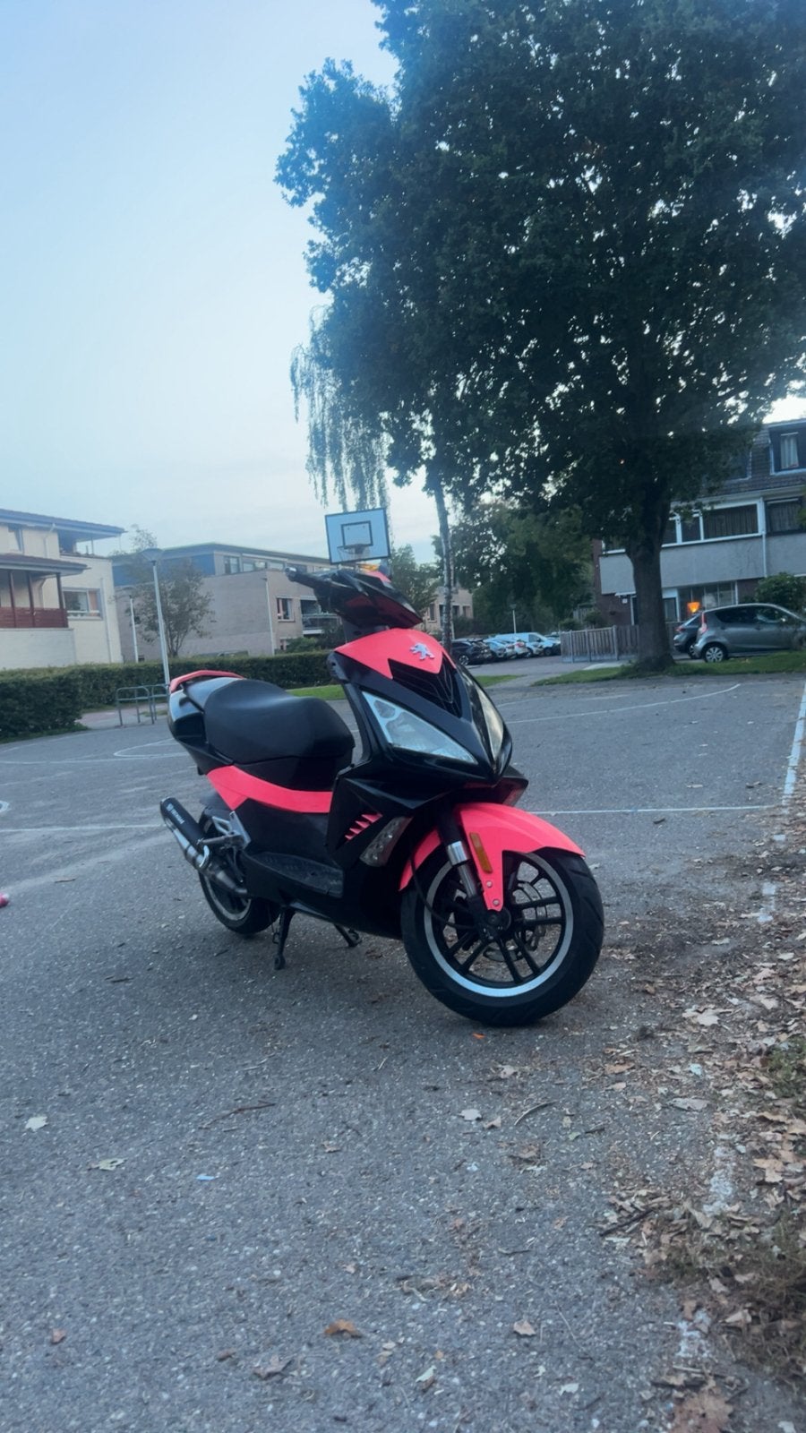 Speedfight 3, fel roze met zwart. Technigas uitlaat , 2 takt, Ophalen, Gebruikt, Overige modellen, Maximaal 45 km/u