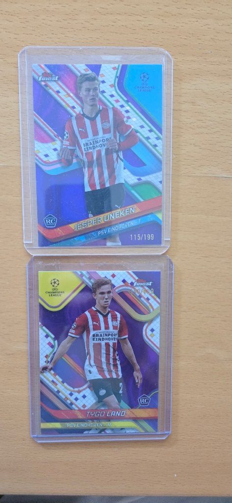 2024 Topps Finest Rookies PSV Land Uneken genummerd /199, Verzenden, Zo goed als nieuw, PSV, Poster, Plaatje of Sticker