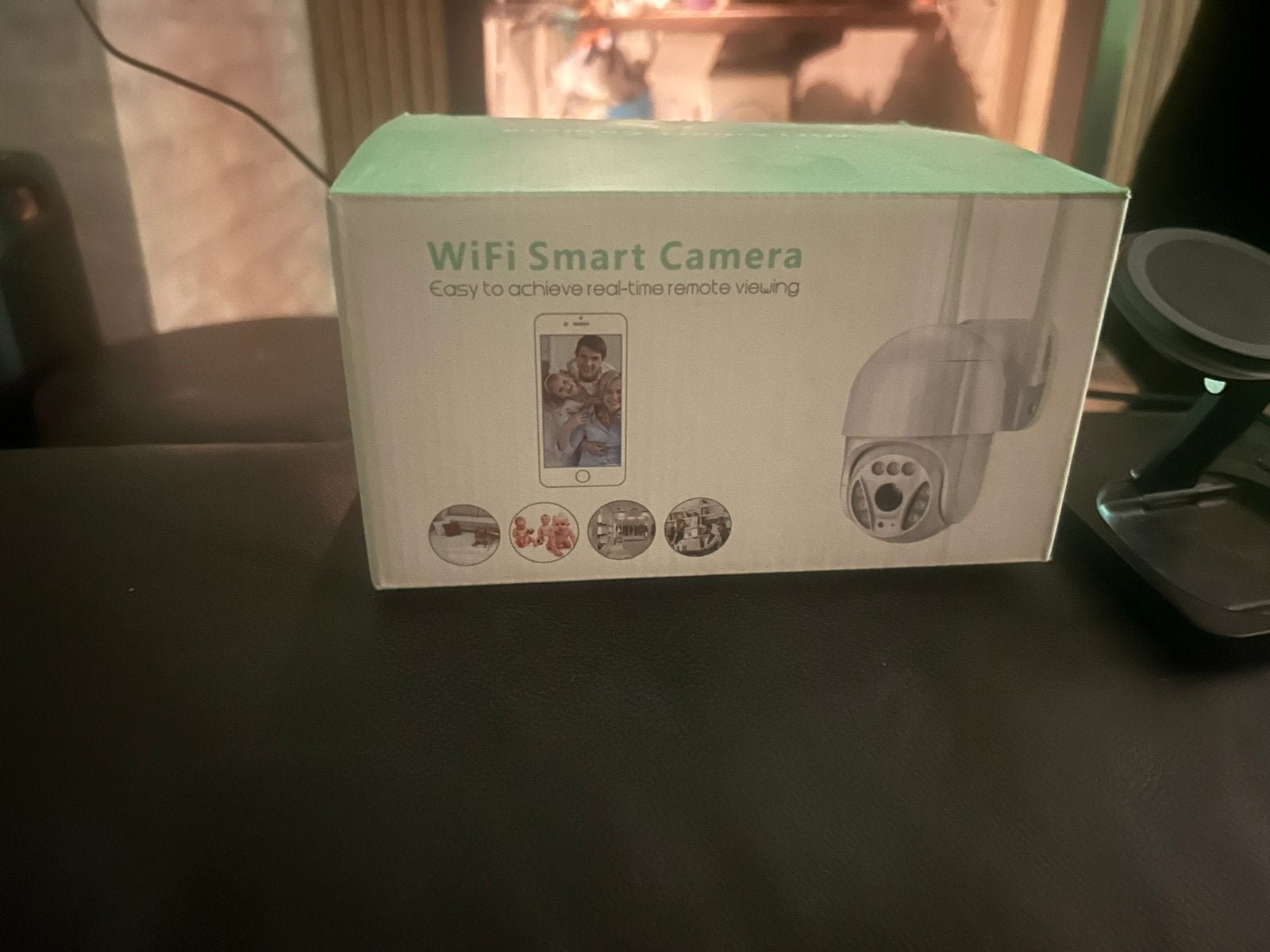 Nieuwe WiFi Smart Camera - Eenvoudige bewaking op afstand, Ophalen of Verzenden, Nieuw, Binnencamera