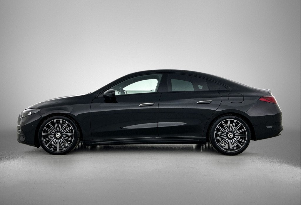 Mercedes-Benz CLA-Klasse 200 Business Solution AMG | Premium, CLA, Zwart, 4 cilinders, 1586 kg