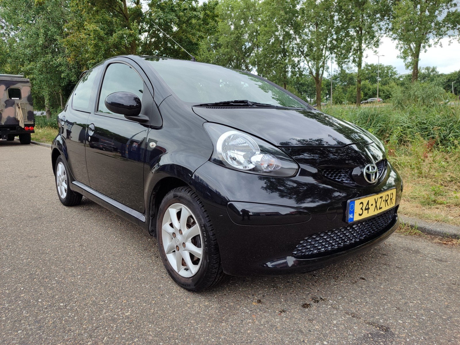 Toyota Aygo 1.0 12V Vvt-i 5DRS 2008 Zwart, Voorwielaandrijving, Stof, Zwart, 4 stoelen