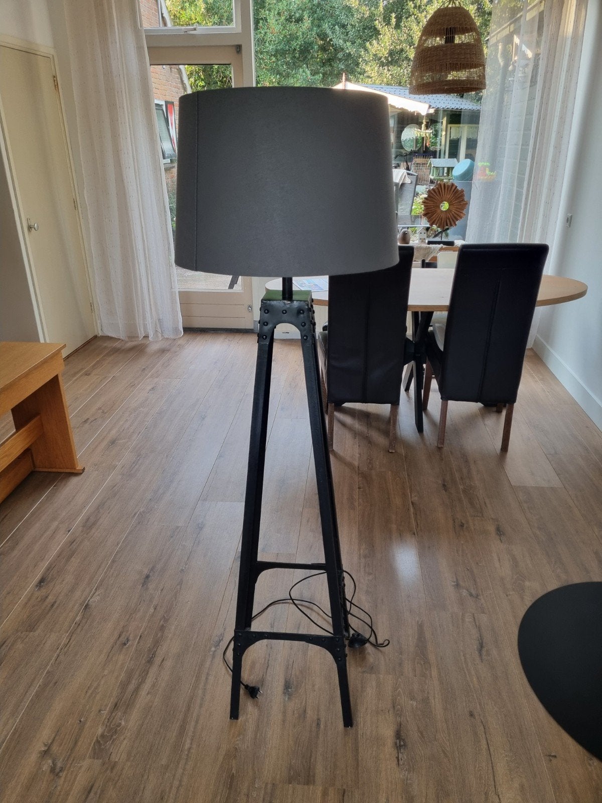 Staande industriële lamp, Ophalen, 150 tot 200 cm