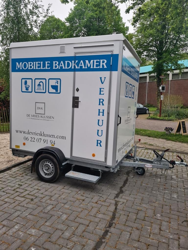 Te koop mobiele badkamer, Doe-het-zelf en Verbouw, Ophalen