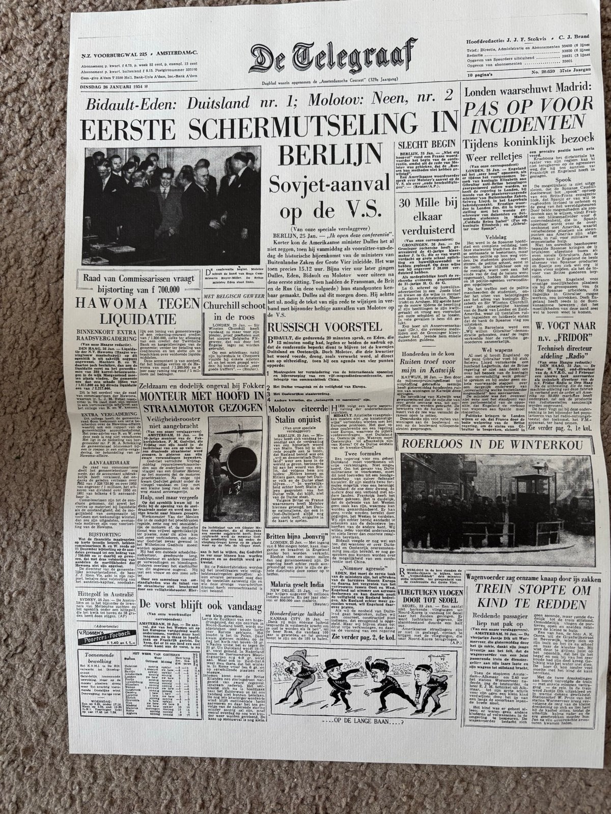 De Telegraaf voorpagina 26 januari 1954 - Uniek cadeau, Ophalen of Verzenden, Gelezen, Krant