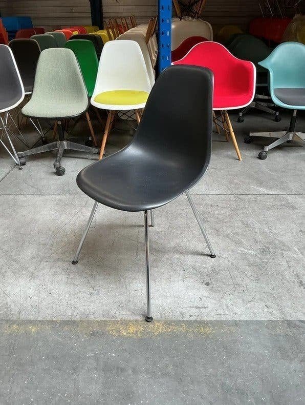 Vitra DSX Design Stoelen | Zwart | Chroom | Eetkamerstoelen