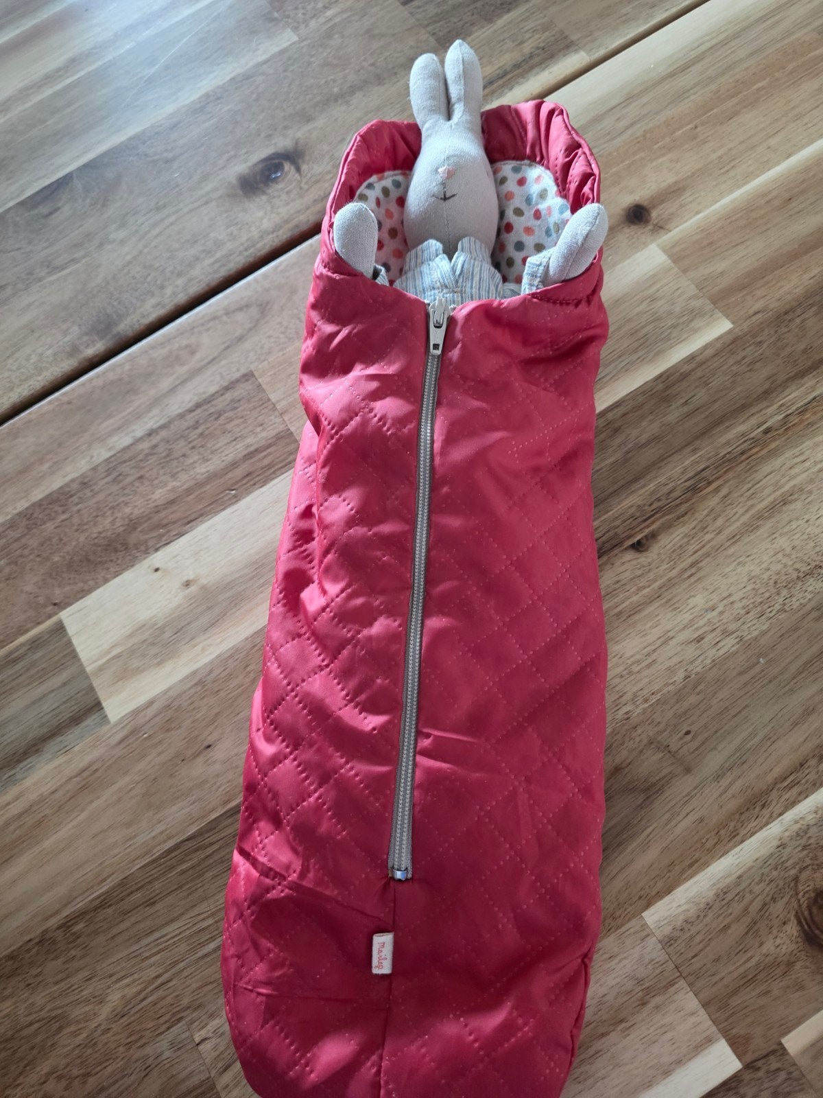 Maileg konijn met slaapzak, Kinderen en Baby's, Speelgoed | Knuffels en Pluche, Overige merken, Konijn, Ophalen of Verzenden, Zo goed als nieuw