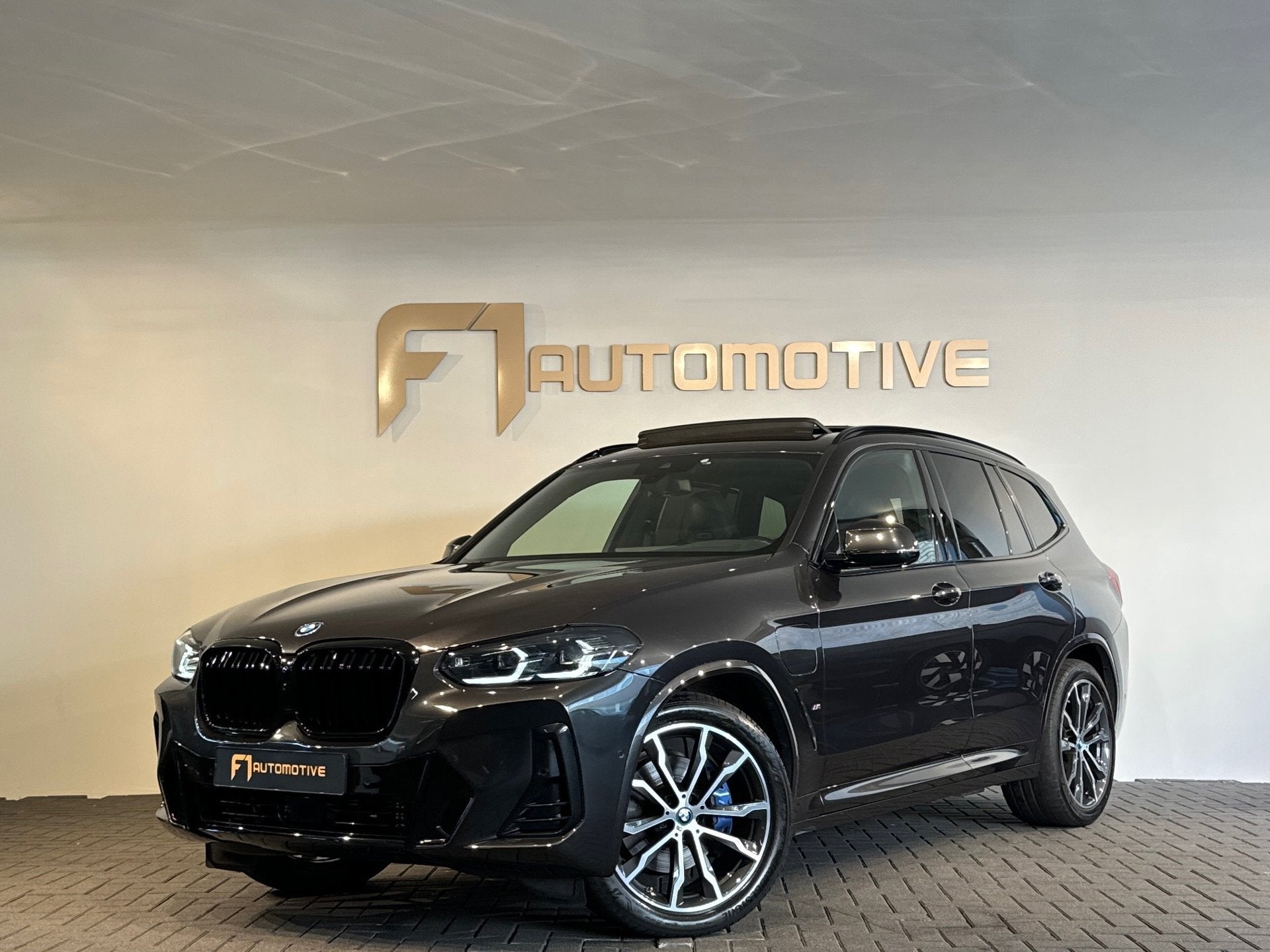 BMW X3 XDrive30e High Executive M Sport|Pano|M Seat|HuD|H/K|, Auto's, BMW, Automaat, 1998 cc, Gebruikt, Zwart