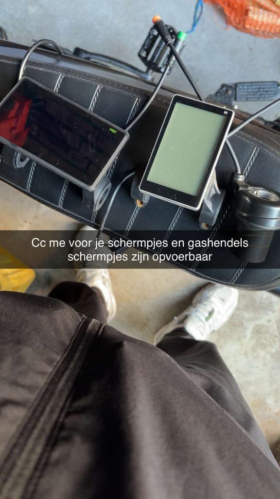 E-bike displays en gashendels (opvoerbaar), Ophalen of Verzenden, Zo goed als nieuw