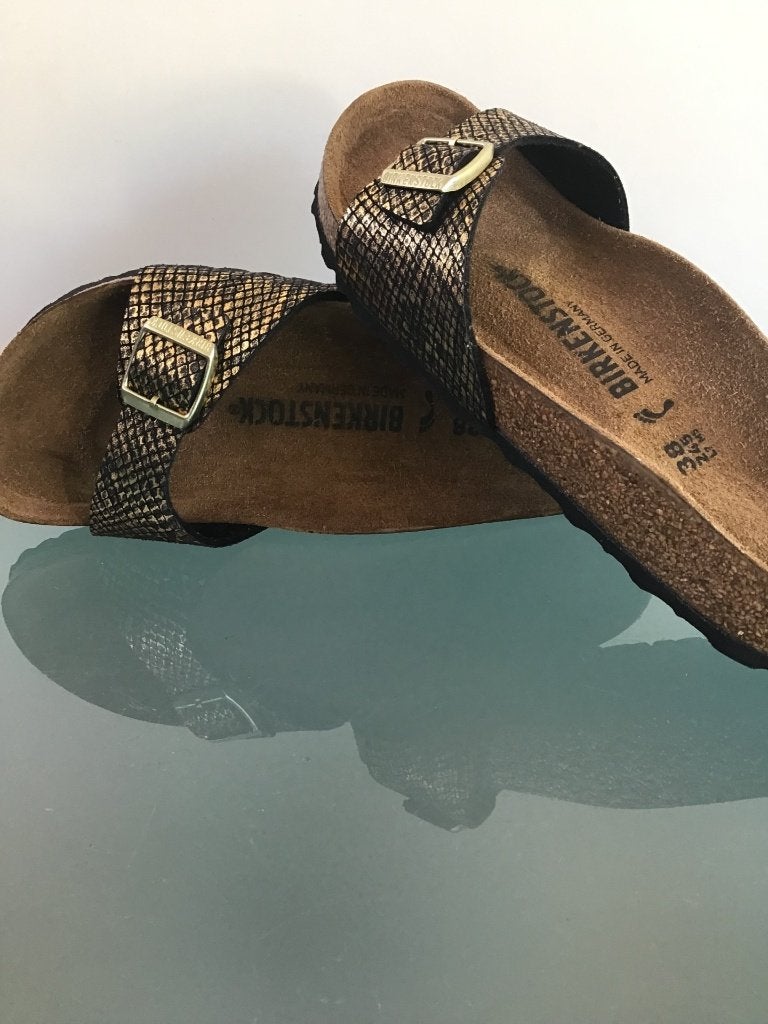 Birkenstock 38 Madrid | zwart | Nieuw! | Gratis verzenden, Kleding | Dames, Schoenen, Slippers, Verzenden, Zwart, Nieuw
