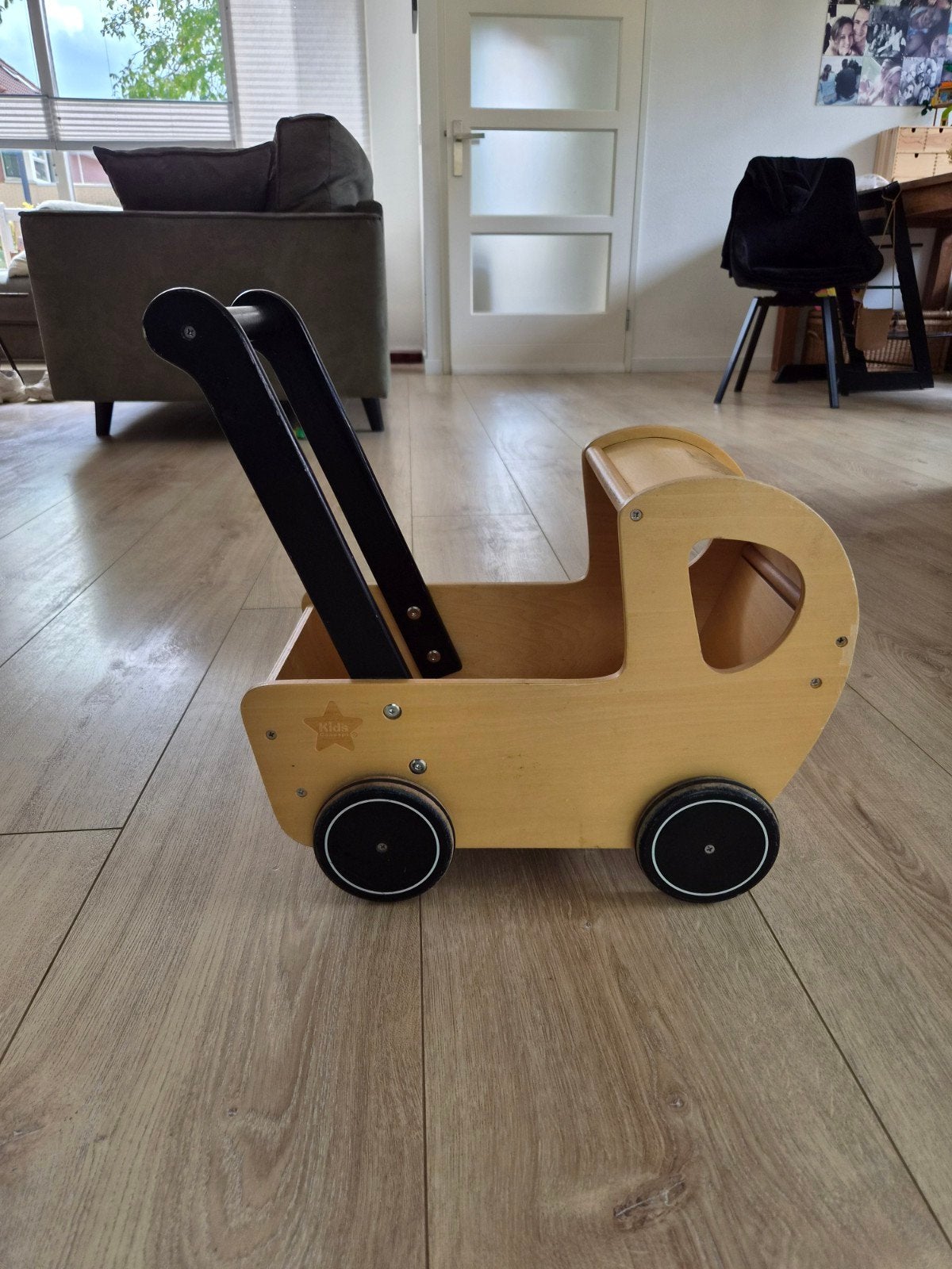 houten poppenwagentje / kinderwagen, Ophalen, Gebruikt, Loopfiets