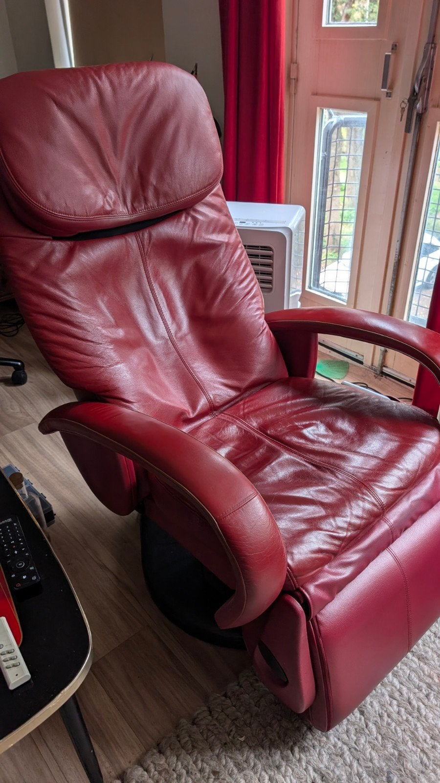 Human Touch HT-125 leren Massage Stoel - Zeer Uitgebreid, Ophalen, Gebruikt, Leer, Eén