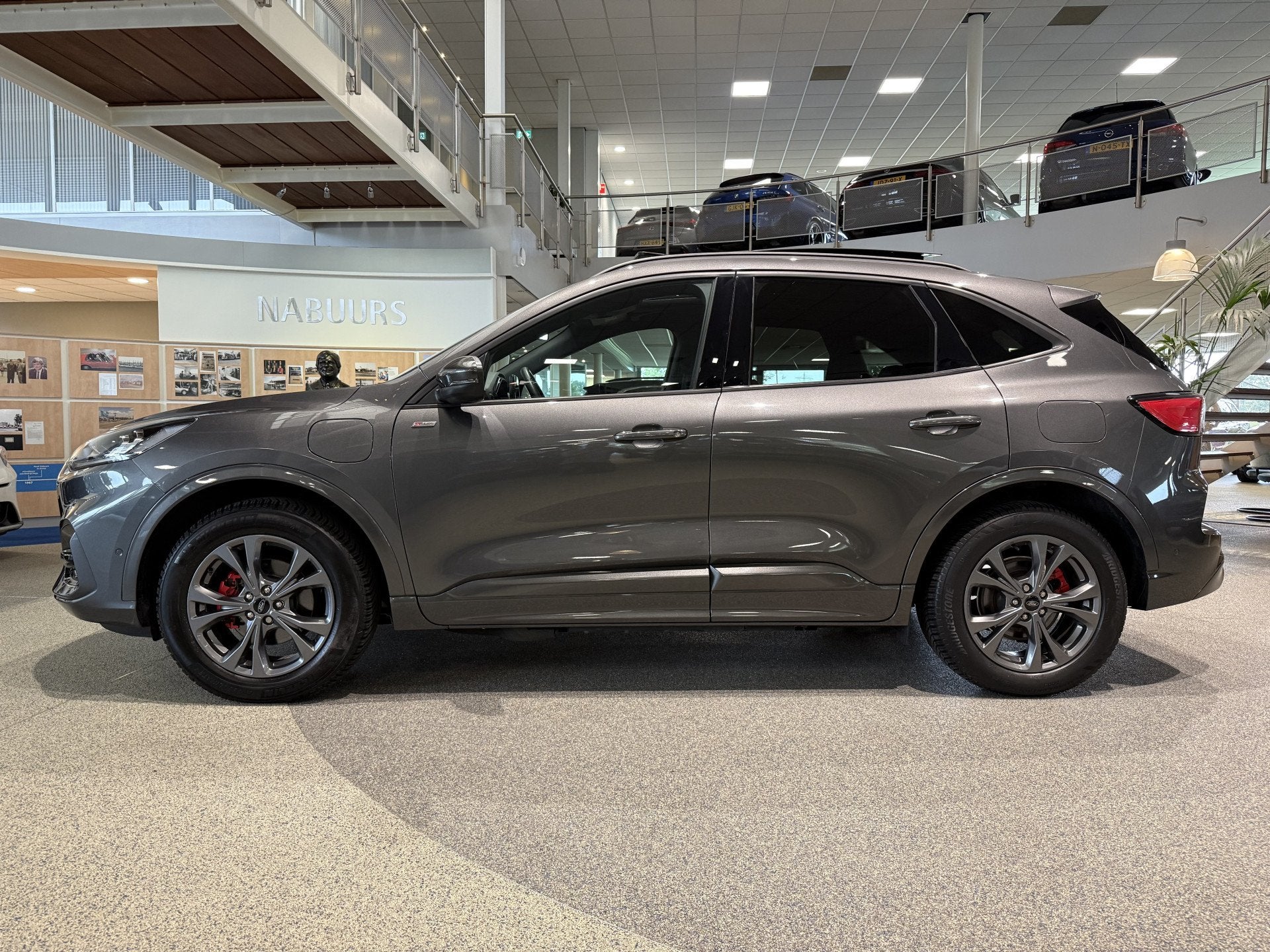 Ford Kuga 2.5 PHEV ST-Line X, B&O, Pano, HUD, 360cam, Adapti, 12 maanden, Gebruikt, Euro 6, 4 cilinders