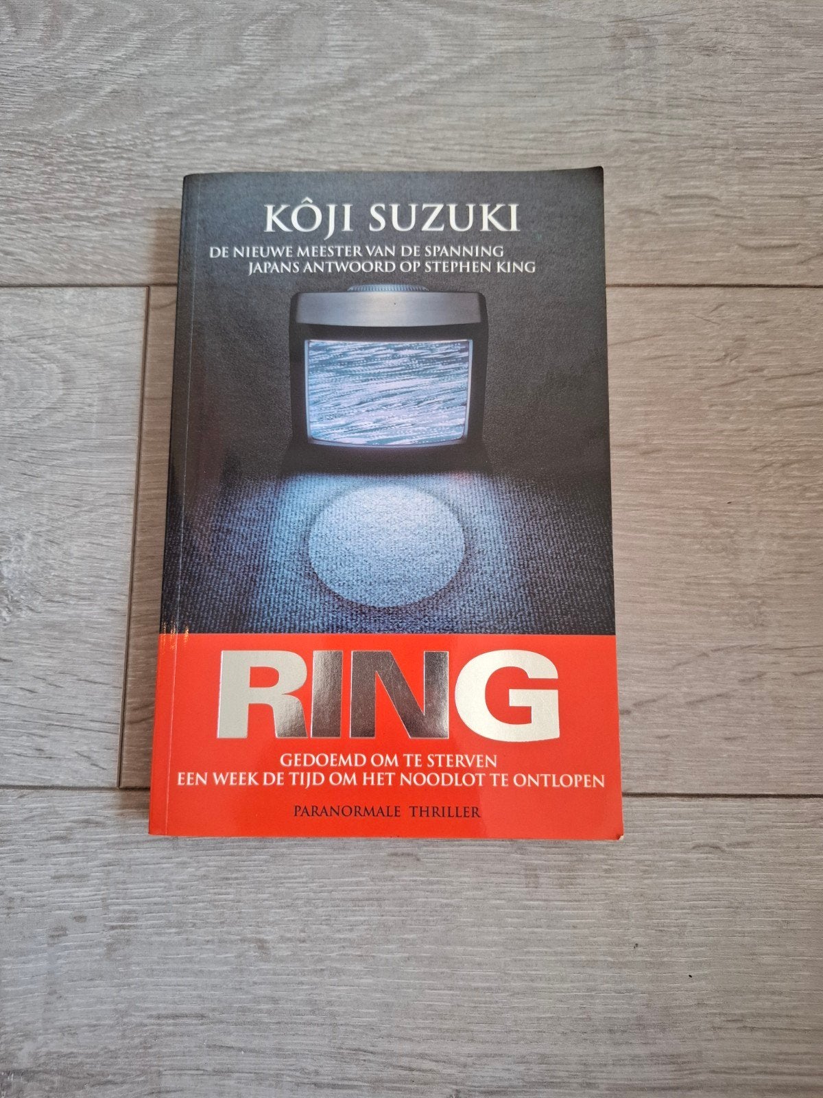 Ring - Kôji Suzuki, Ophalen of Verzenden, Zo goed als nieuw, Kôji Suzuki
