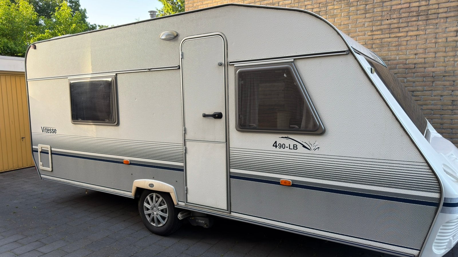 Beyerland 490lb vitesse caravan 4 persoons, Omvormbare zithoek, Rondzit, Ringverwarming, Particulier