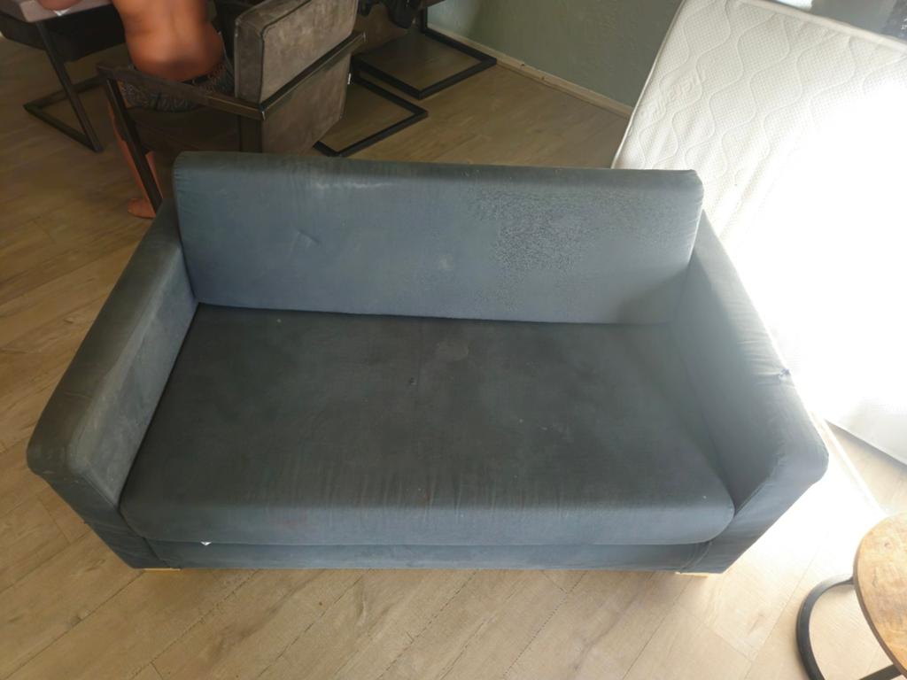 Ikea slaapbankje met gebruikerssporen, Huis en Inrichting, Slaapkamer | Slaapbanken, Ophalen, Gebruikt, Tweepersoons, 190 cm of minder