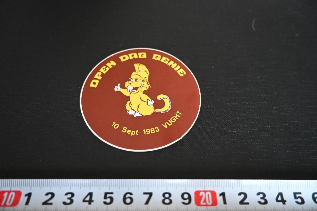 sticker Leger Vught Open Dag Genie 1983  Landmacht, Verzamelen, Stickers, Zo goed als nieuw, Ophalen