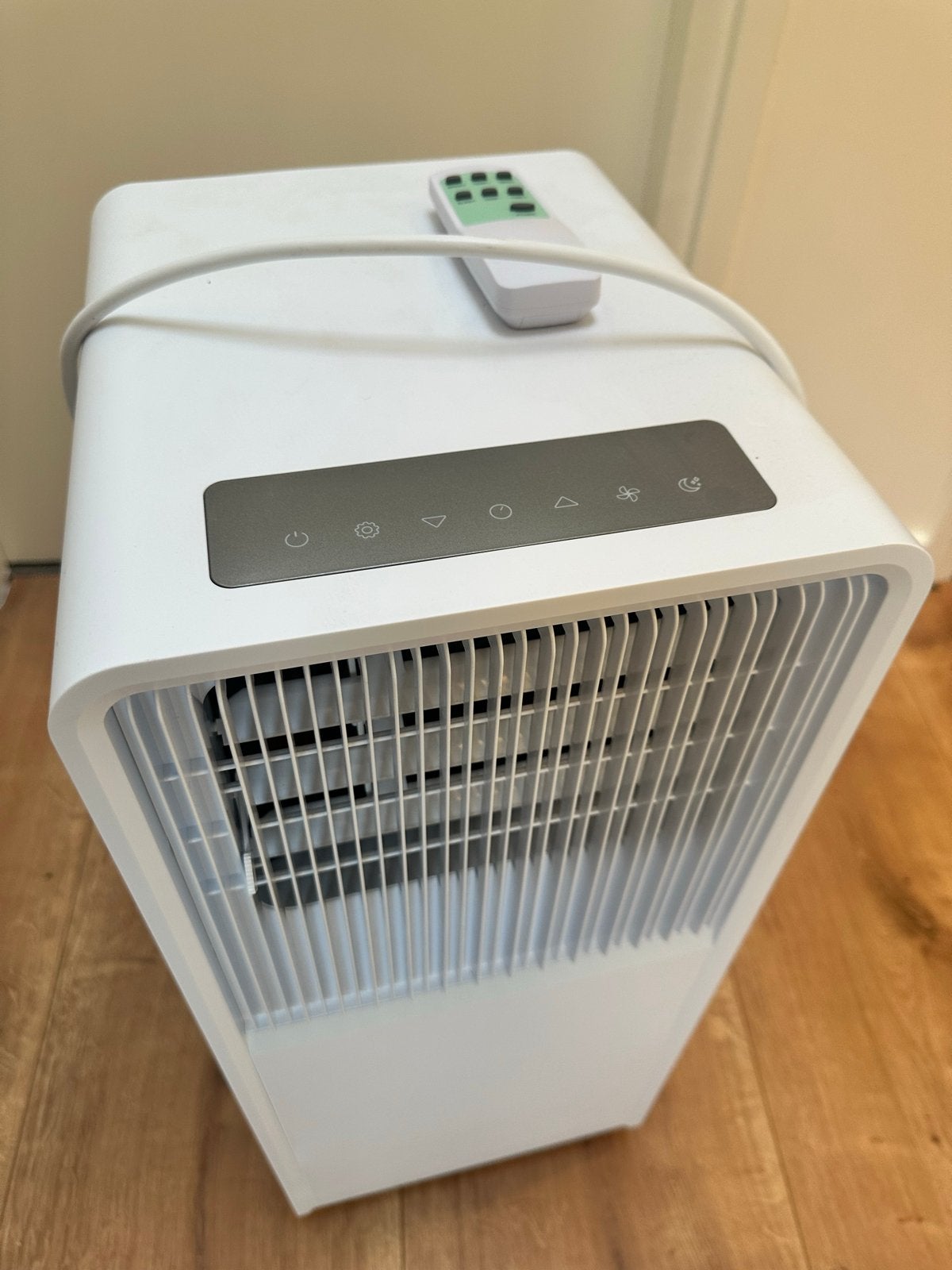 Mobiele airco met afstandsbediening en afvoerslang, Ophalen, Gebruikt, Minder dan 60 m³, 3 snelheden of meer
