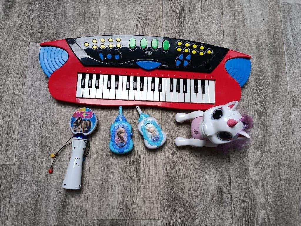 Speelgoedpakket: Keyboard, K3 frozen, robot, Ophalen of Verzenden, Gebruikt, Jongen of Meisje