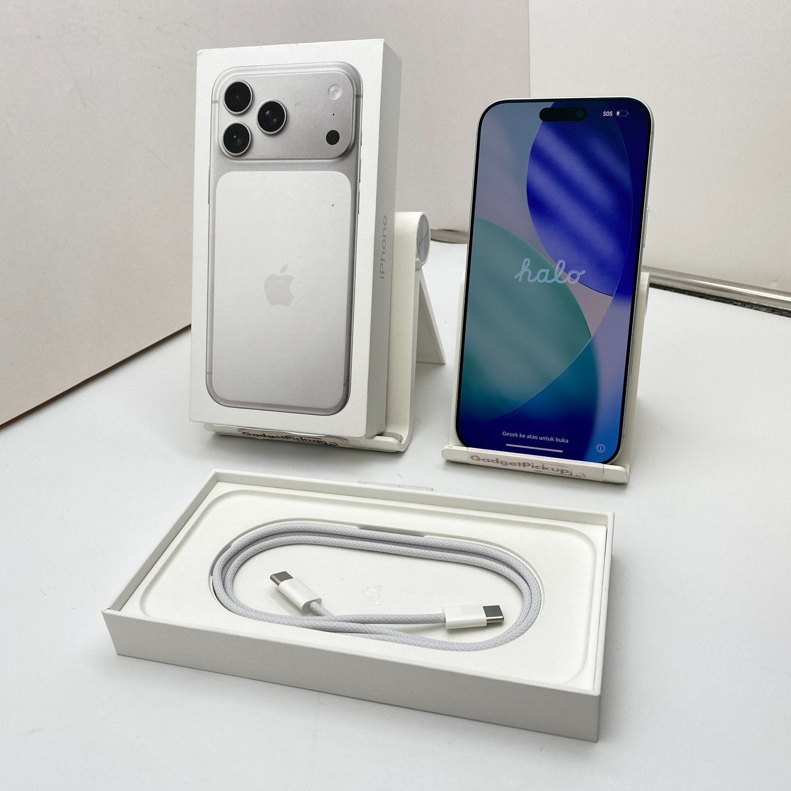 iPhone 17 Pro Max 512gb | 12-11-2025 | Nieuwstaat + factuur, 512 GB, Zo goed als nieuw, Zilver, Ophalen