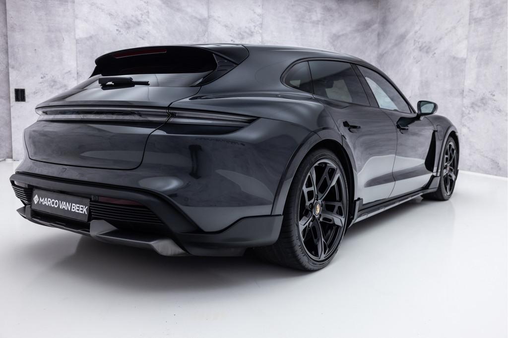 Porsche Taycan Cross Turismo Turbo S 93 kWh | Keramisch | Bu, Auto's, Porsche, Automaat, 12 maanden, Gebruikt, Zwart