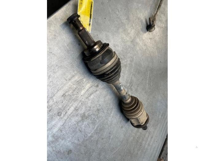 Aandrijfas rechts-voor van een Toyota Hilux, Gebruikt, -, -, Ophalen of Verzenden