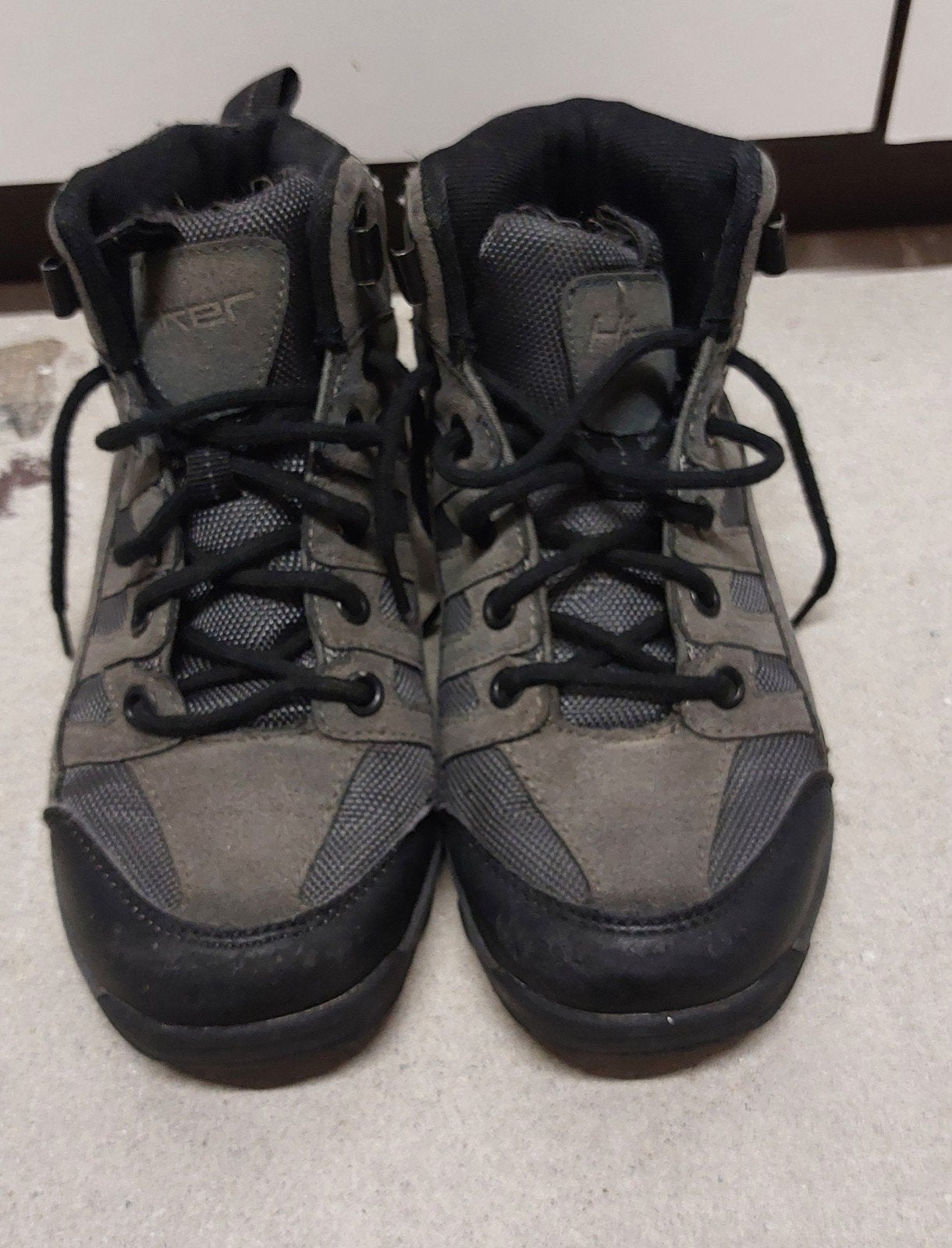 Wandelschoenen van Hiker - Maat 34, Ophalen, Gebruikt, Schoenen, Hiker