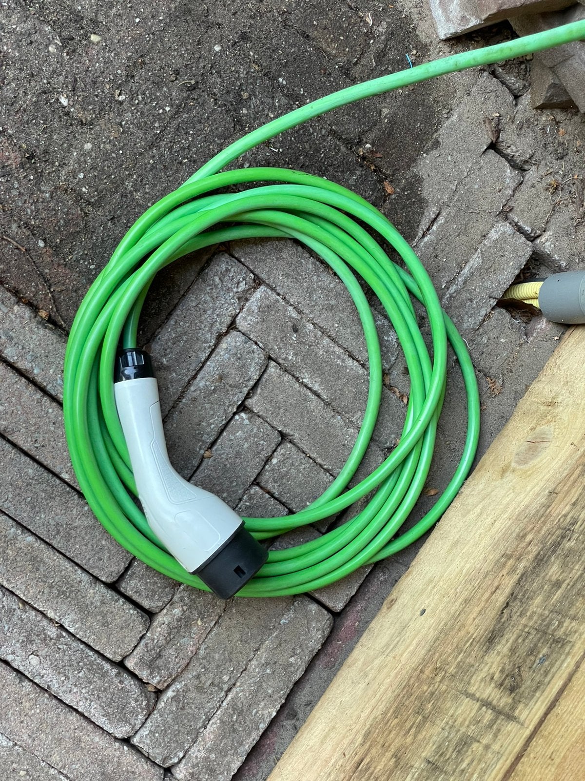 1fase 3,7kW T2 laadpaal met 10 meter vaste kabel, Ophalen, Zo goed als nieuw, Laadpaal en Laadkabel