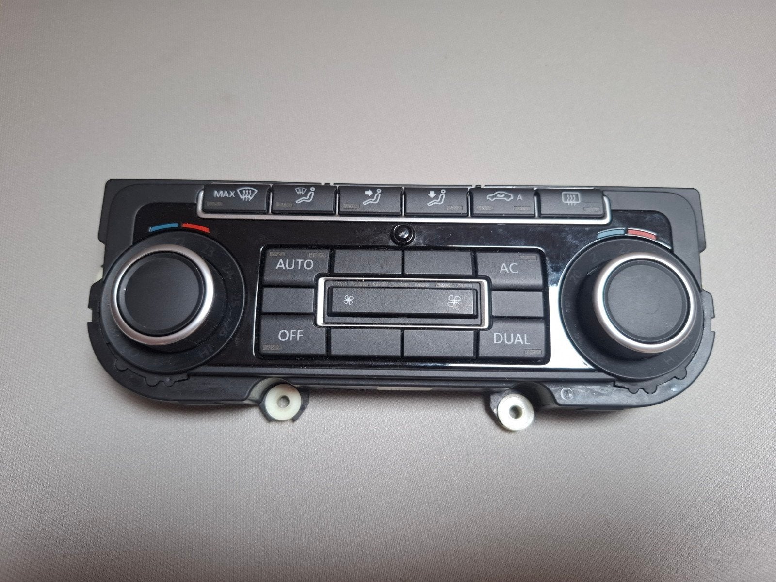 Kachelbediening Climatronic golf 5/6 (5K0907044DT), Auto diversen, Autoradio's, Ophalen of Verzenden