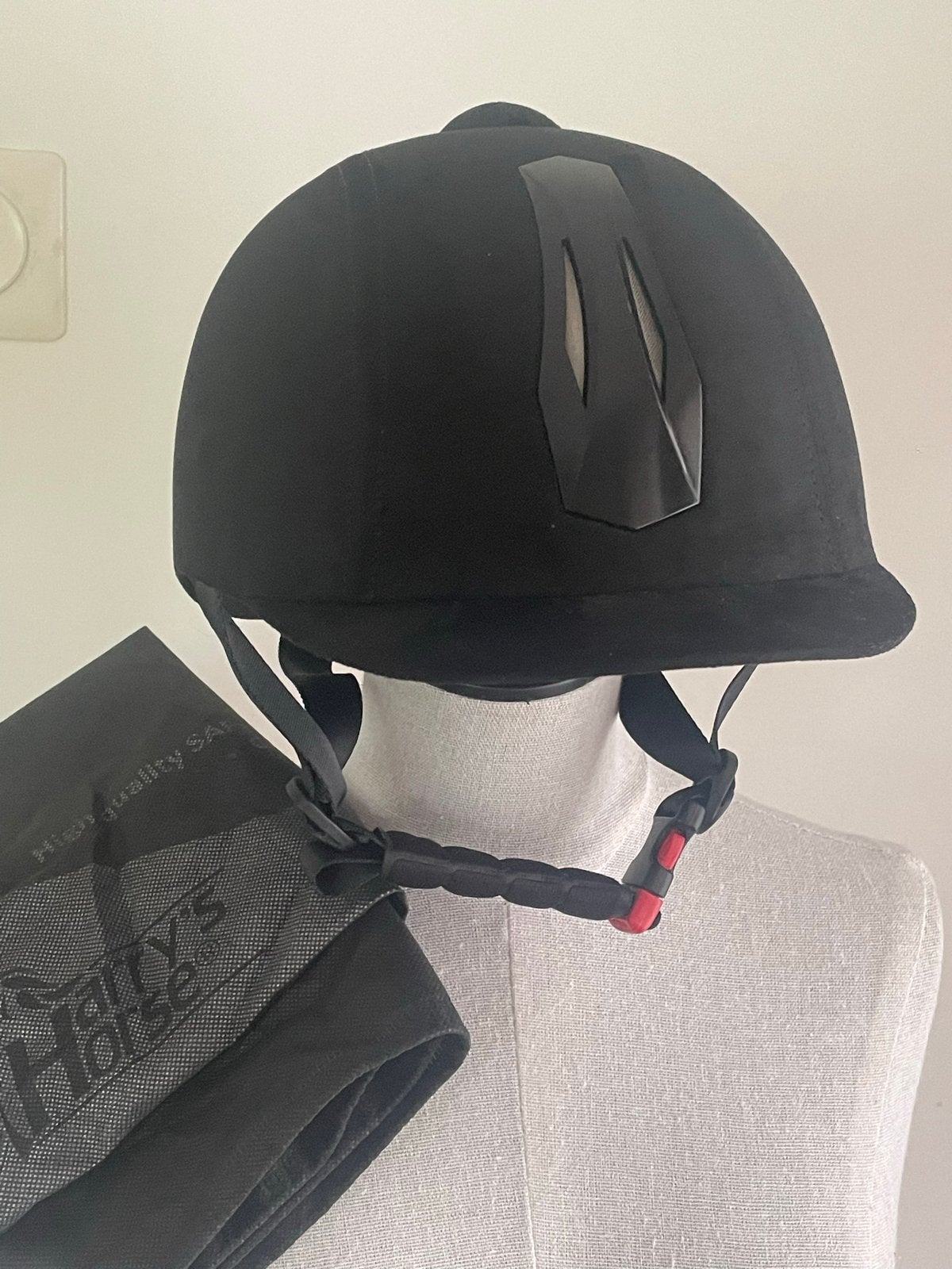 Nieuw! Paardrij cap, Ophalen of Verzenden, Zo goed als nieuw, Dressuur, Cap