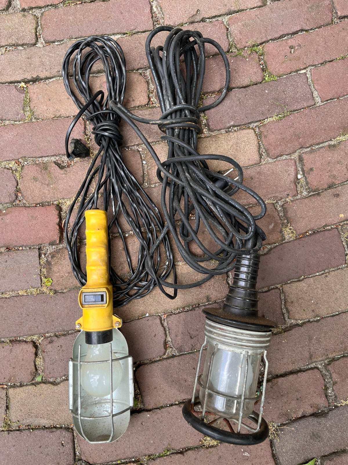 2 looplampen, Ophalen, Gebruikt, 50 tot 200 watt, Lamp met armatuur
