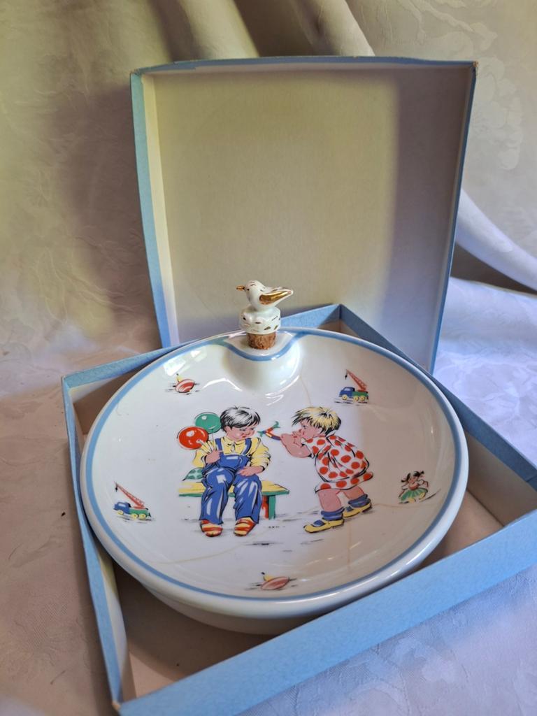 Antiek porselein limoge kinder warmwater bordje, Antiek en Kunst, Verzenden
