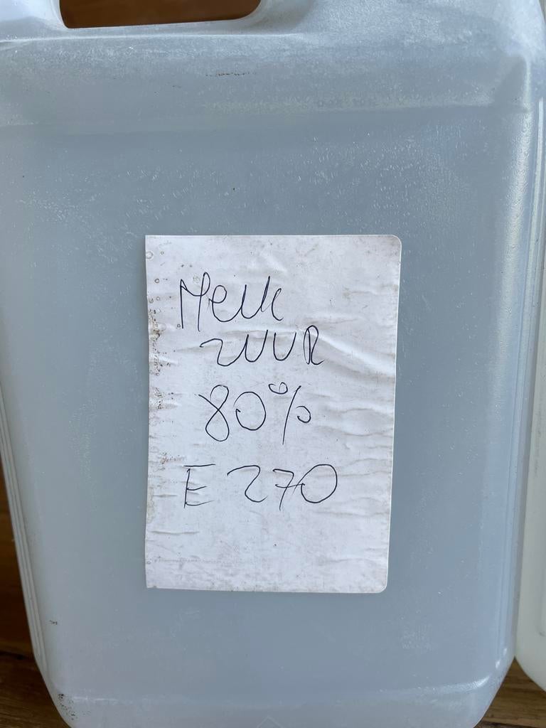 Melkzuur 80%, 3 vaatjes van 5 liter, Ophalen