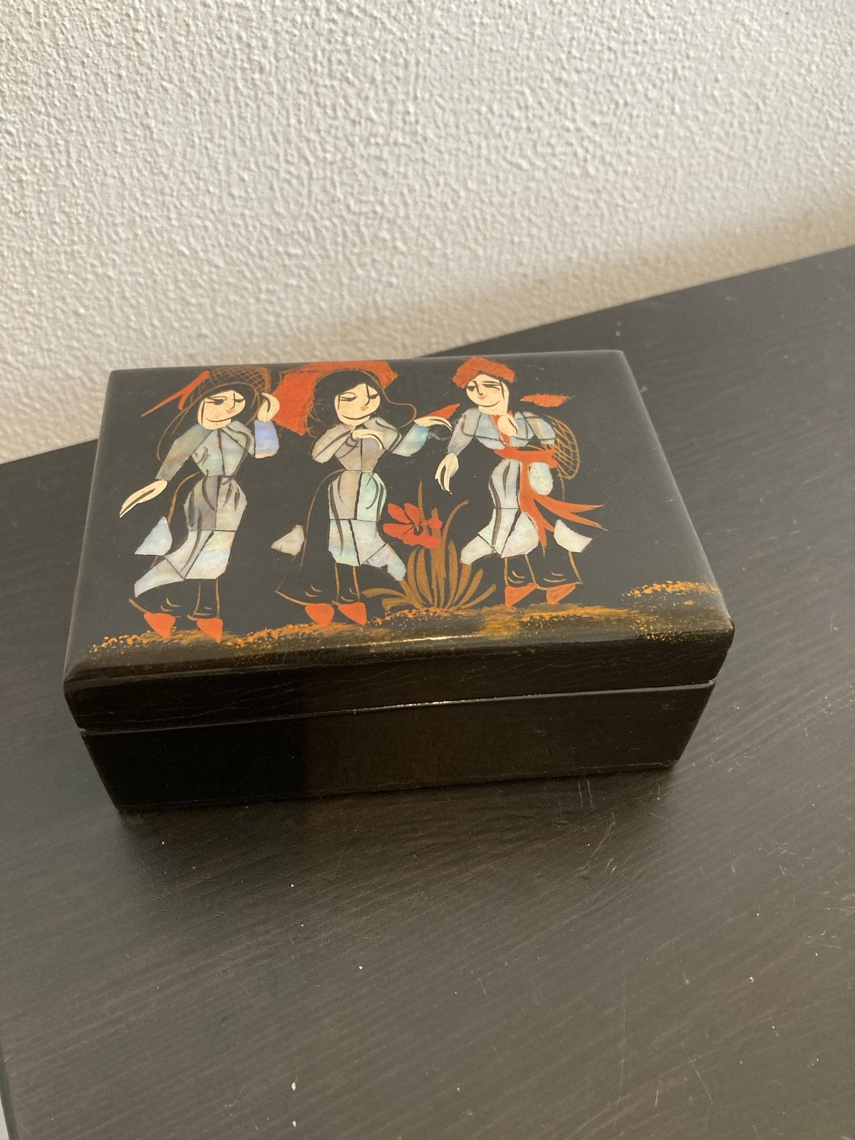 Sieradenkistje rood fluweel en spiegel 11x8x5 cm, Ophalen of Verzenden, Gebruikt
