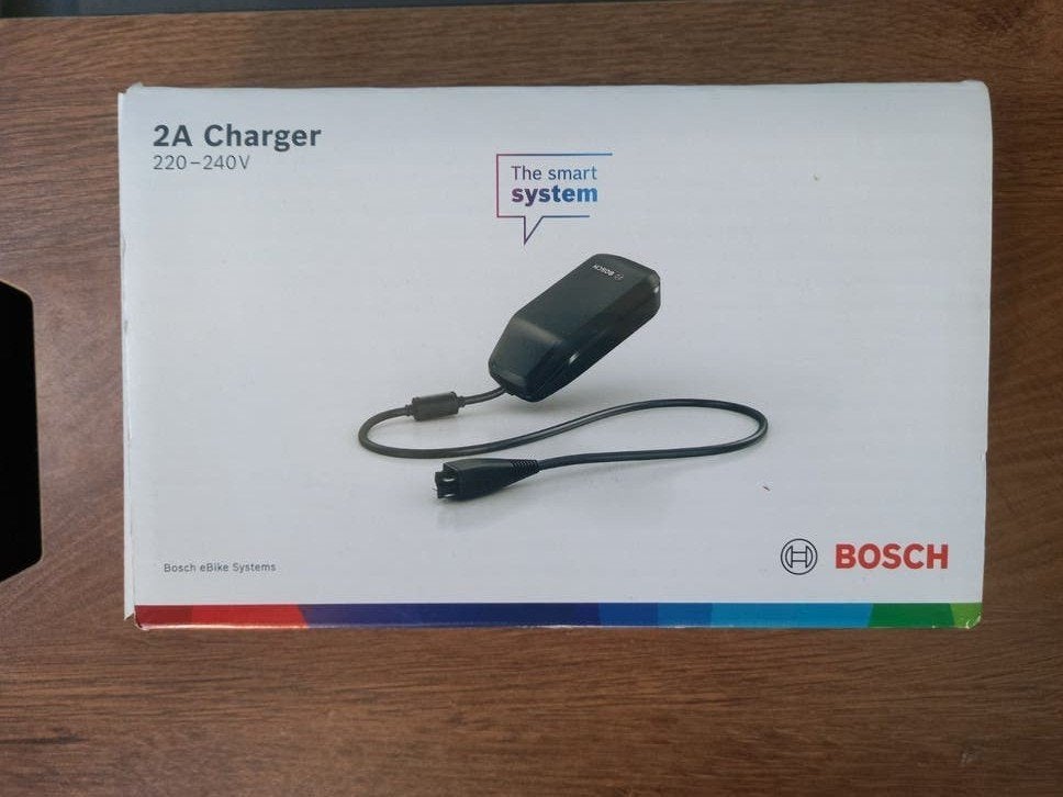 Bosch 2A Charger BPC 3200  The smart system, Ophalen of Verzenden, Nieuw, Overige merken