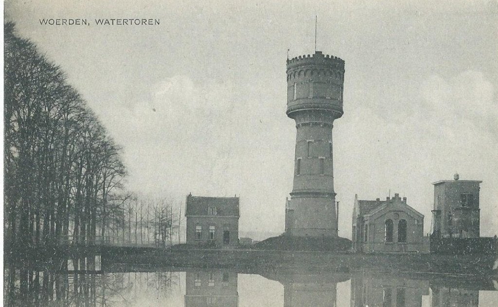 Ansichtkaart Woerden, Watertoren - Uitg. D. G. Zuijderduijn, Ophalen of Verzenden, Voor 1920, Ongelopen, Utrecht