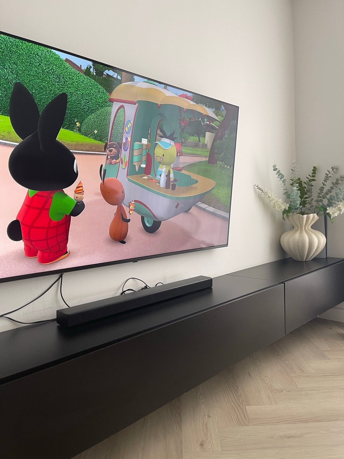 Zwarte zwevende tv-kast  160 & 100 cm breed, Huis en Inrichting, Kasten | Televisiemeubels, Ophalen, Overige materialen, Gebruikt