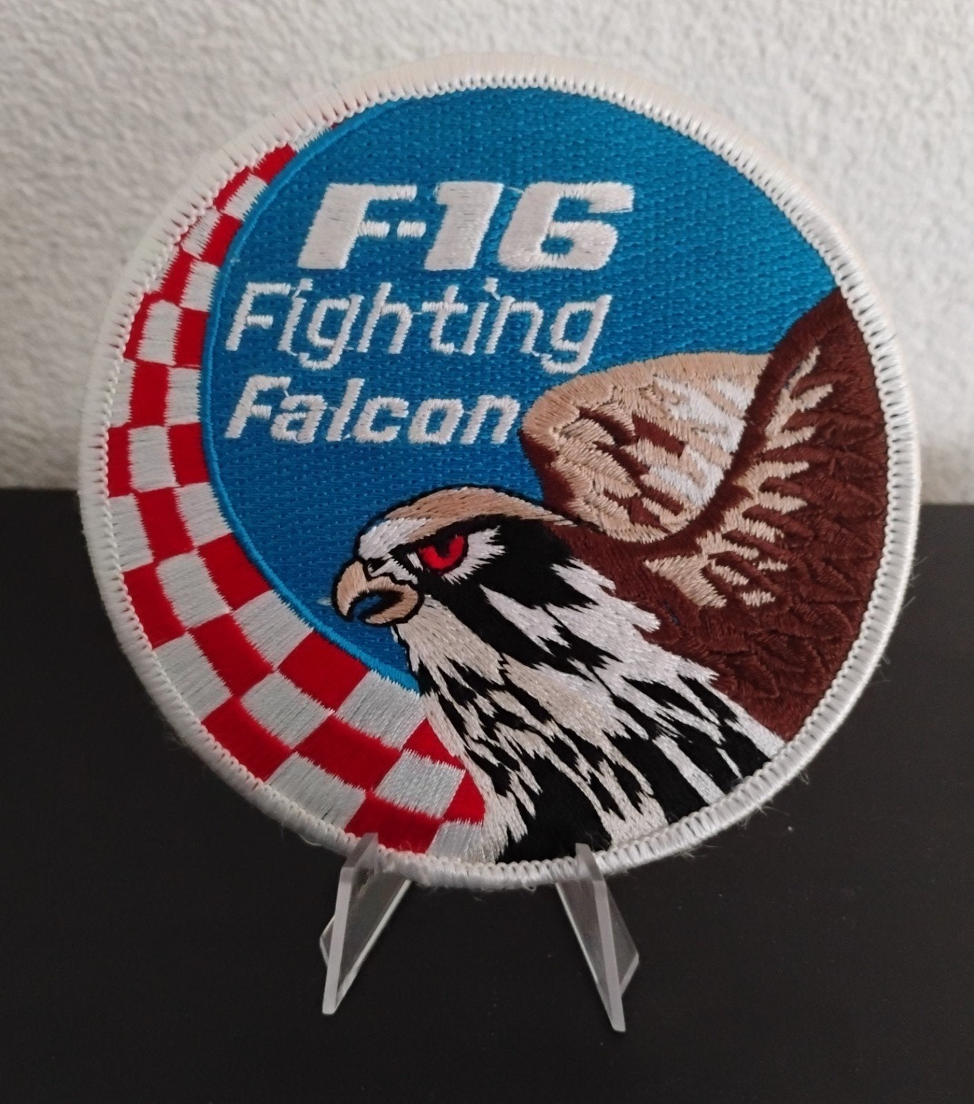 Patch - RNLAF KLu Volkel F-16 Fighting Falcon Swirl, Ophalen of Verzenden, Zo goed als nieuw, Patch, Badge of Embleem